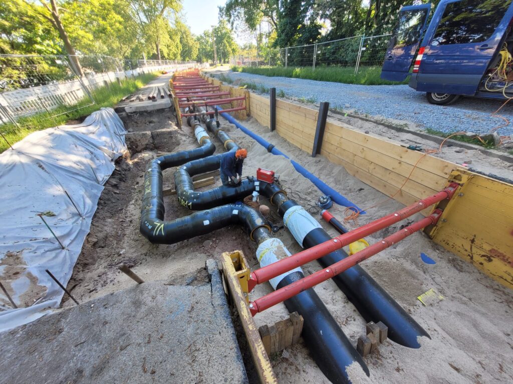 Fernwärmeleitungsbau